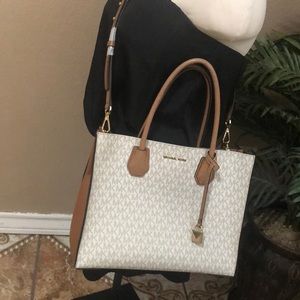 Michael Kors tote authentic nude and white